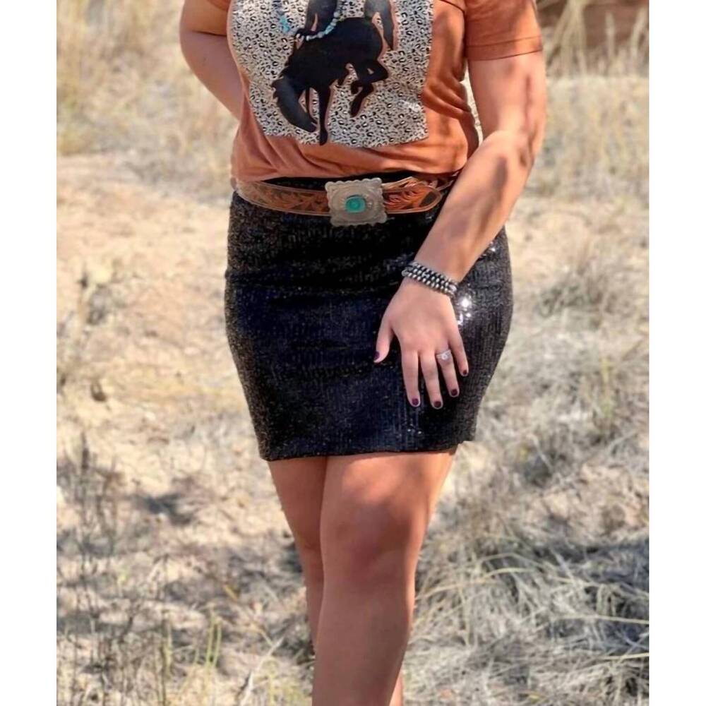 NEW TEXAS TRUE THREADS saddle up short sleeve t-shirt in orange